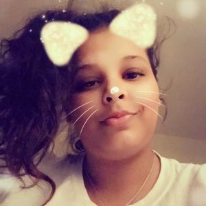 Meet your Posher, Nereida